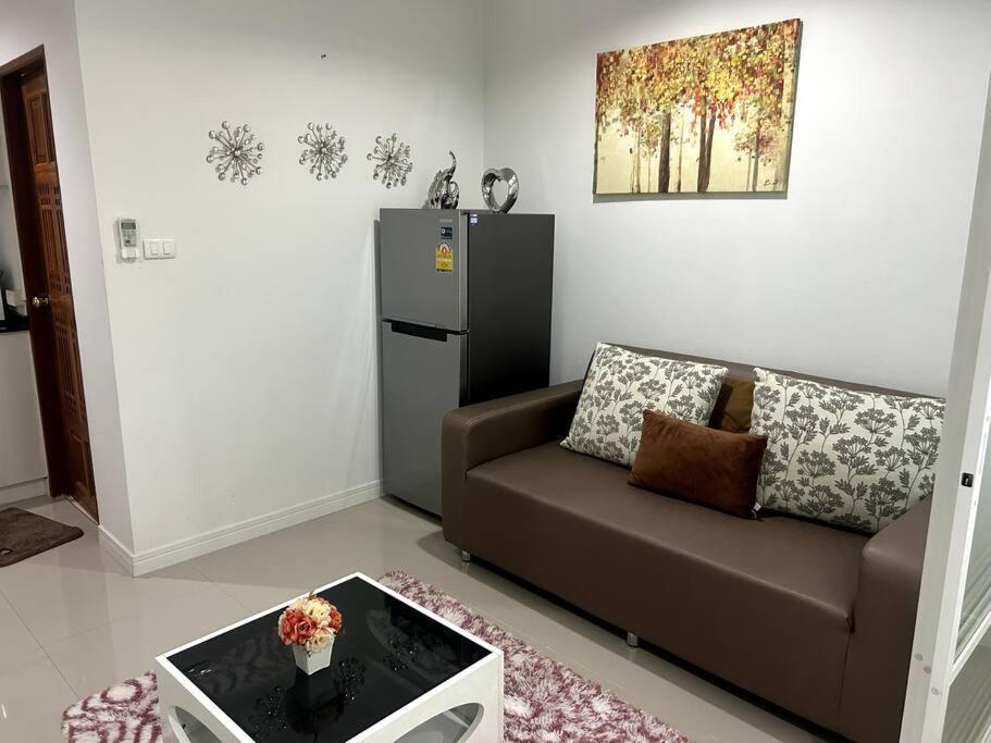 Baan Klang Condo In Central HHQ Exteriér fotografie