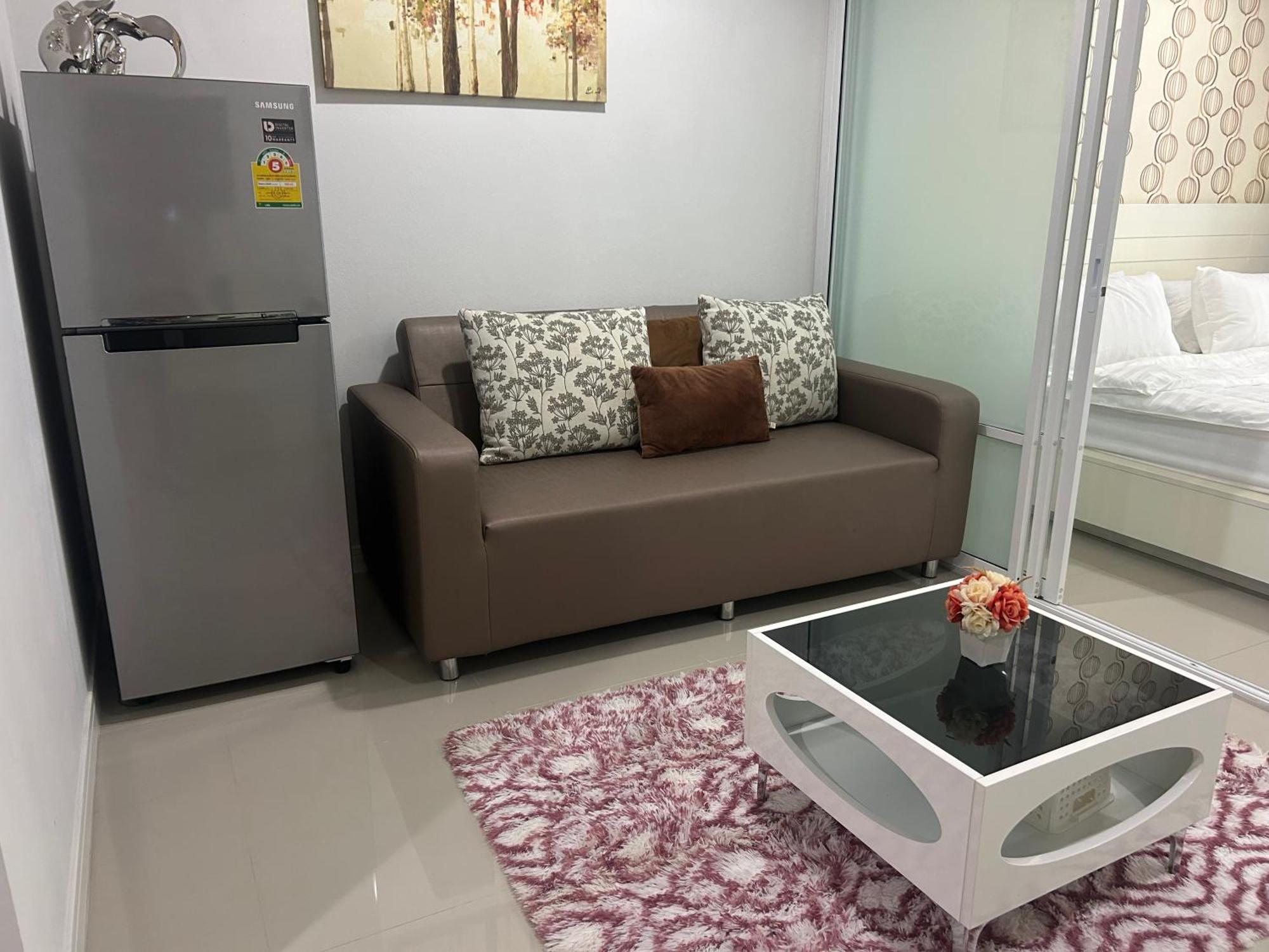 Baan Klang Condo In Central HHQ Exteriér fotografie