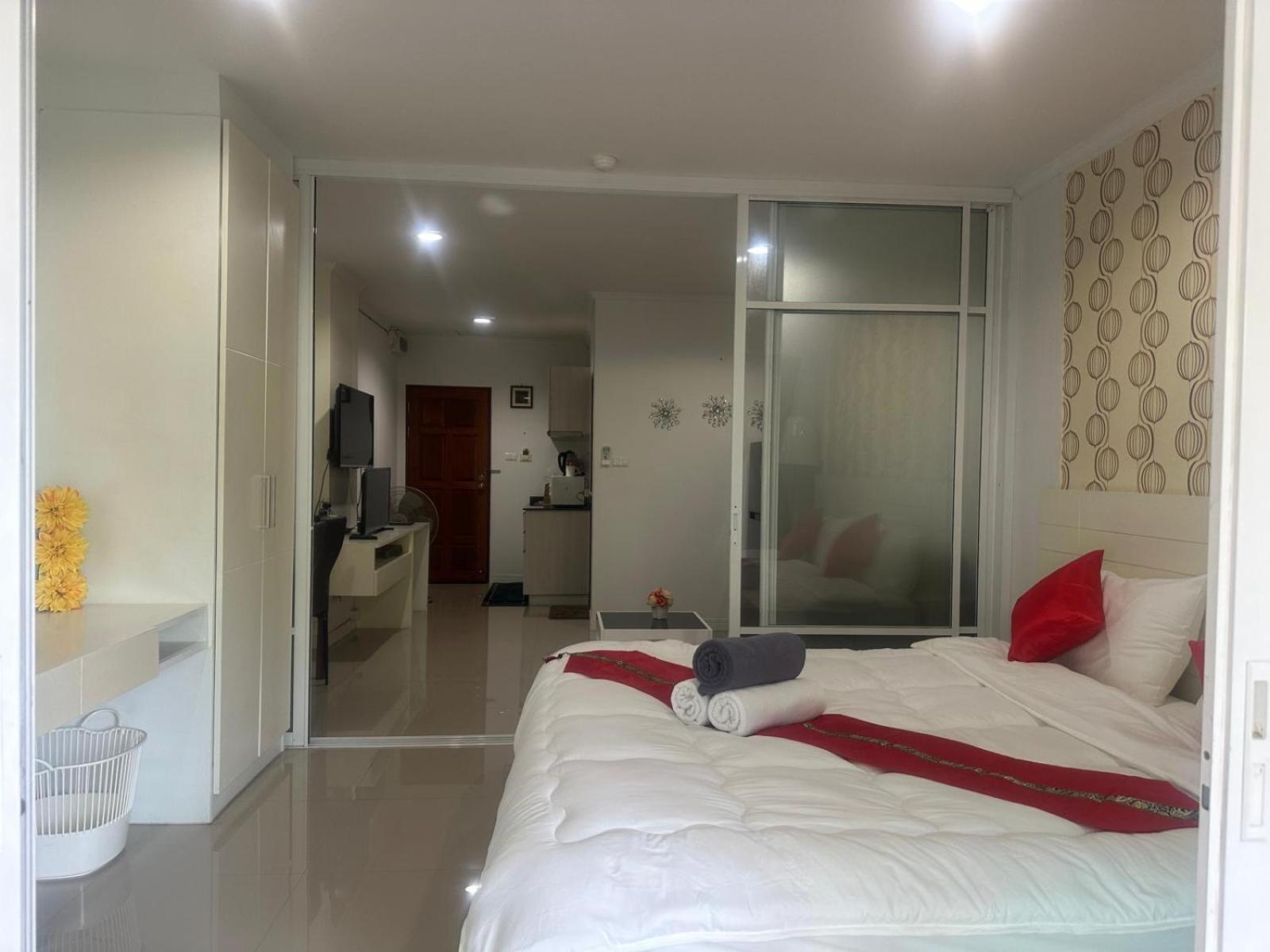 Baan Klang Condo In Central HHQ Exteriér fotografie